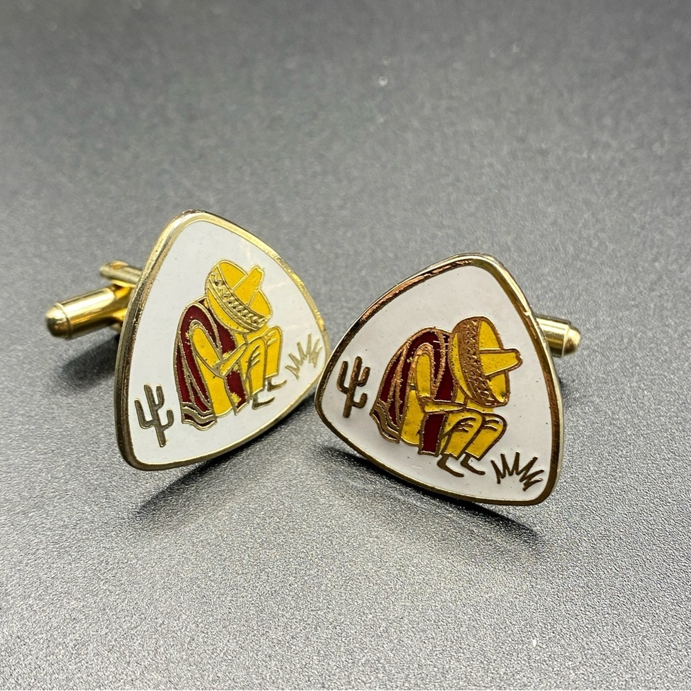 Cuff Links Mexican Siesta Man With Sombrero Enameled Gold Tone